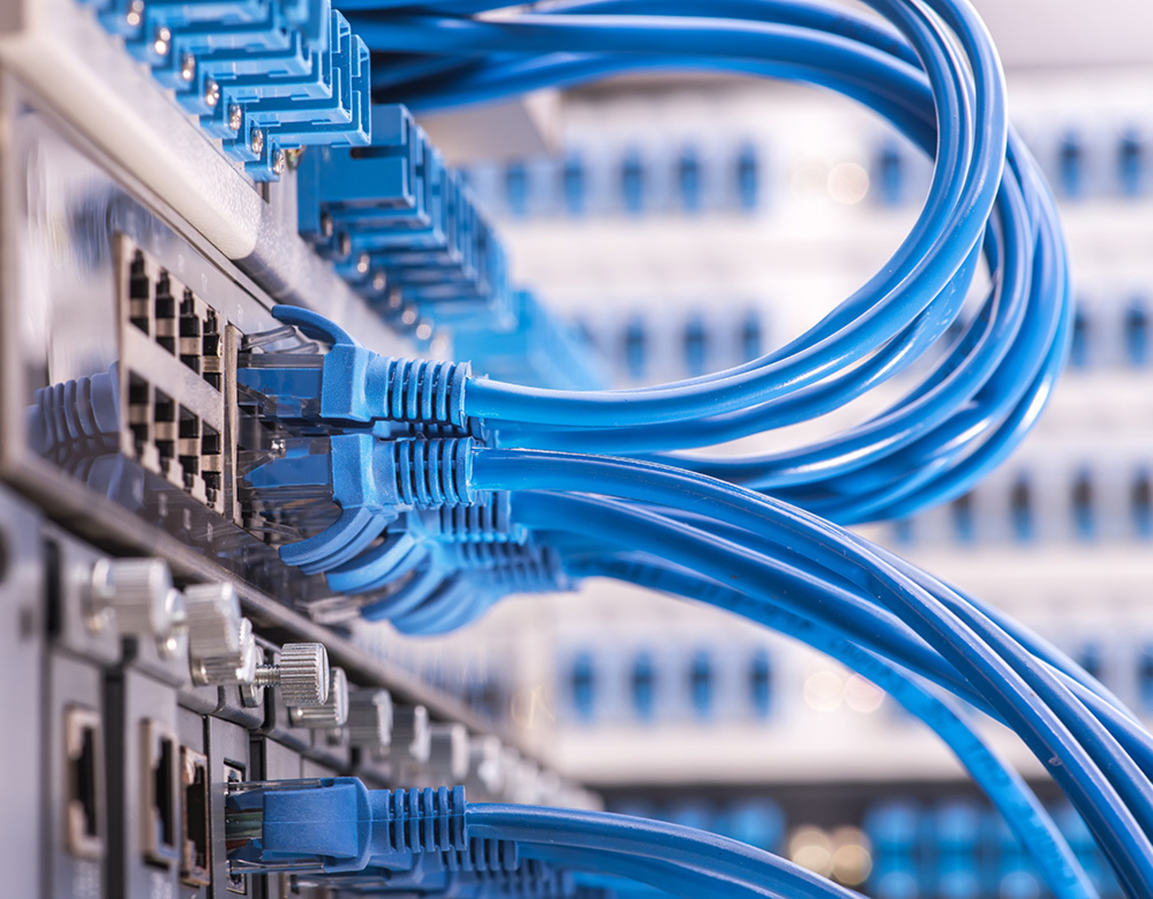 Netzwerke bei ETT Elektrotechniker Thissen in Lemgo