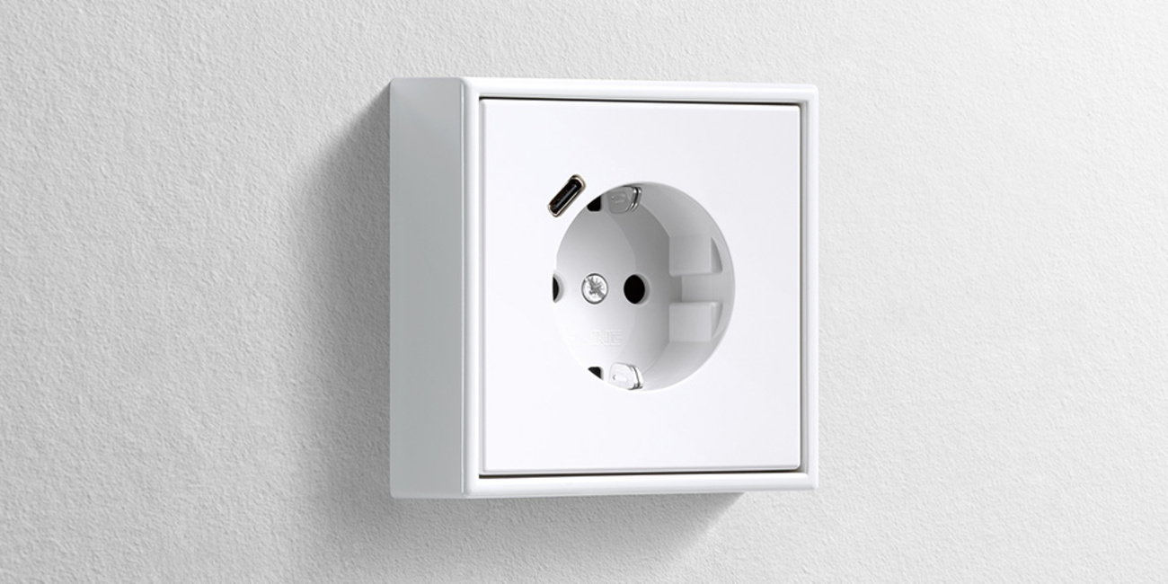 Erweiterter Anschlussraum für die Nachrüstung bei ETT Elektrotechniker Thissen in Lemgo