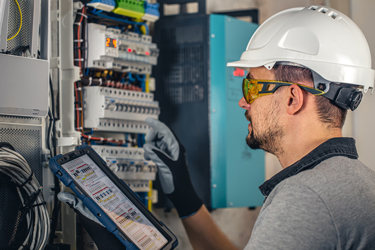 Industrie & Gewerbe bei ETT Elektrotechniker Thissen in Lemgo