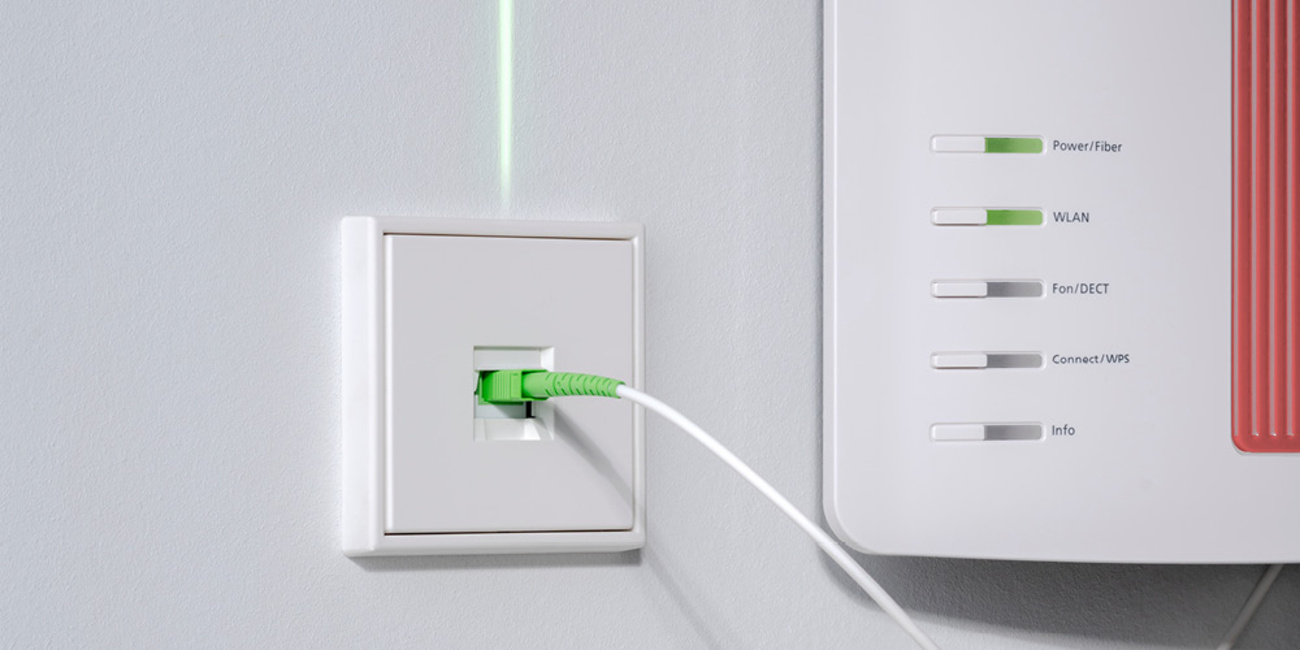 Die neuen Glasfaser-Anschlussdosen bei ETT Elektrotechniker Thissen in Lemgo